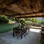 度假居 Quintana La Vega Casona Asturiana *