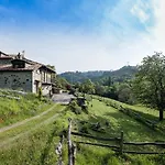 度假居 Quintana La Vega Casona Asturiana *