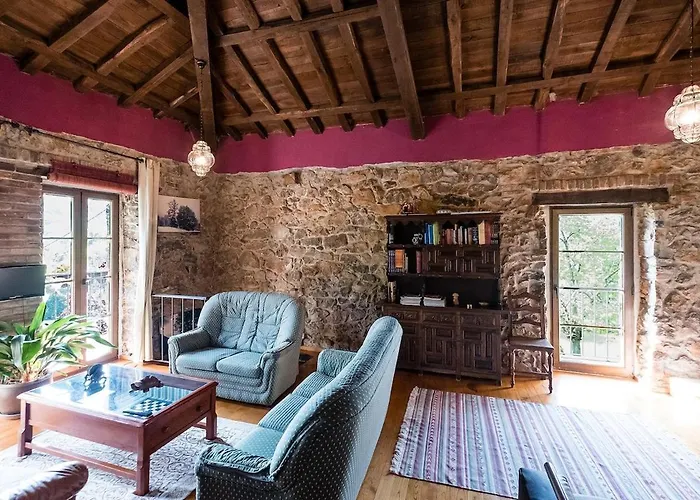 Quintana La Vega Casona Asturiana بيت للعطل