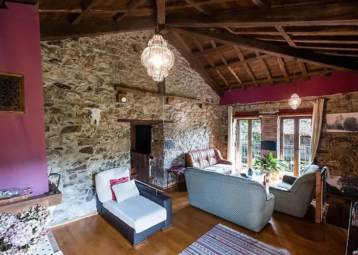 Quintana La Vega Casona Asturiana بيت للعطل اوفيدو