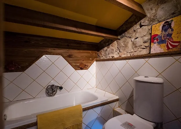 Quintana La Vega Casona Asturiana بيت للعطل *